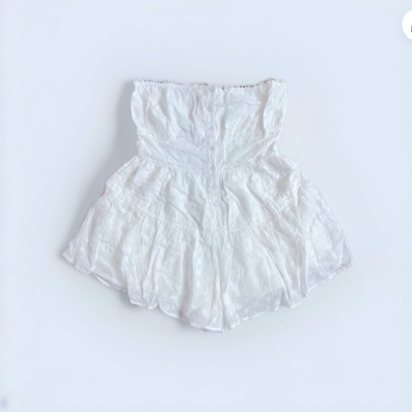 LULUS Bachelorette Engagement Bridal Shower Honeymoon Casual Floral Romper - Picture 3 of 5